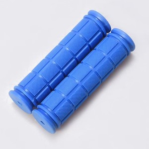 Puños para manillar de bicicleta, 22,2 mm, de goma, para bicicletas de montaña, 120 mm, azul - Product Image 1