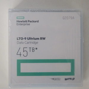 Q2079A LTO-9 Ultrium 28,8 PB Capacité 72,45 To/h Débit de transfert 3U Facteur de forme Dispositif de stockage de cartouche de données En stock HPE - Product Image 1