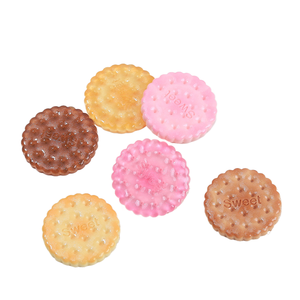 KI xiduo <span class=keywords><strong>Galletas</strong></span> redondas de <span class=keywords><strong>soda</strong></span> dulce, juguetes de comida DIY, pinzas para el pelo, accesorios de pegamento, resina y material para accesorios. - Product Image 1