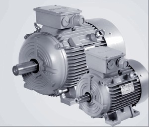 MOTEUR ASYNCHRONE TRIPHASE BRANDE THREE 7,5 kW 4 PÔLES B3 IE3 - Product Image 1