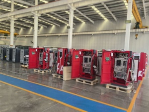 สถานีชาร์จเร็วแบบคู่ 100kW 320kW ปรับแต่งได้ รองรับ CCS CHAdeMO สำหรับการใช้งานเชิงพาณิชย์ - Product Image 2