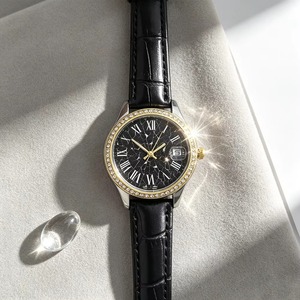 Reloj de Mujer al por Mayor con Diseño de Grietas de Hielo, Esfera con Números Romanos y Correa de Cuero con Textura de Bambú para Regalos Corporativos y Minoristas - Product Image 2