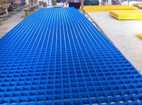 Caillebotis composite GRP FRP Plancher de passerelle en maille de fibre de verre en plastique renforcé de fibre de verre