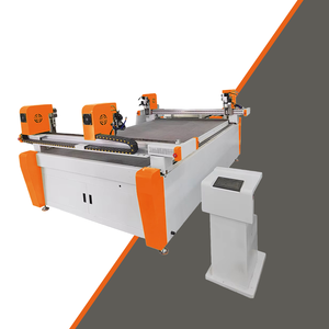 Machine de découpe automatique à lame oscillante CNC contrôlée par PLC pour <span class=keywords><strong>mousse</strong></span>/EVA/EPE, machine de découpe à couteau vibrant - Product Image 2