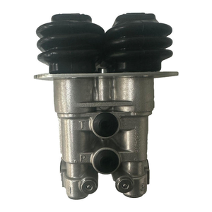 Pièces de rechange pour excavatrice Kawasaki Pédale de commande à 6 trous Valve hydraulique à commande au pied - Product Image 2