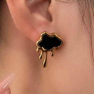Pendientes de Moda Hipoalergénicos, Elegantes y Únicos, Chapados en Oro de 14k y 18k, de Acero Inoxidable 316L, con Diseño de Nube, para Mujer - Product Image 3