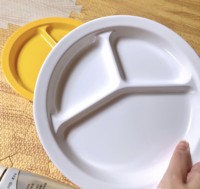 Plateau de service en mélamine coloré incassable à 3 compartiments en plastique plaque divisée en mélamine de 10 pouces pour cantine de restaurant scolaire