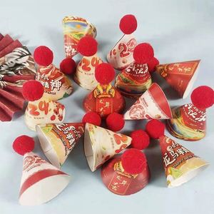 Sombreros de Papel para Fiestas de Cumpleaños, Rojo/Amarillo/Verde, Estilo Festivo, Navidad, Cumpleaños, 15 por Paquete - Product Image 3