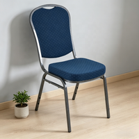 Chaise de réception moderne en tissu velours, avec cadre en acier de qualité supérieure, pieds en métal, coussin rembourré doux, idéale pour les hôtels et les événements.