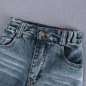 Conjunto de dos piezas de verano para niños 100% algodón cuello de bebé de manga corta Top pantalones cortos de mezclilla traje para niños mayores de <span class=keywords><strong>9</strong></span> años con logotipo - Product Image 4