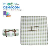 Vente en gros de couvertures de pique-nique imperméables pour l'extérieur, tapis de pique-nique personnalisés, couvertures de plage