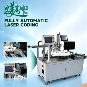 Équipement laser à fibre entièrement automatique avec bras robotique pour alimentation et déchargement, détection par caméra CCD autofocus et marquage de boîtiers de lampes LED - Product Image 1