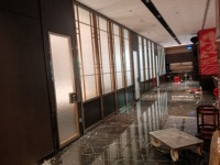 Système de cloison en verre de haute qualité, cadre en aluminium, épaisseur 65 mm, design modulaire, panneau pour espaces commerciaux extérieurs, chambre à coucher