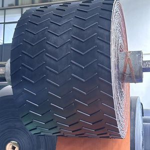 Yüksek Sıcaklığa Dayanıklı Chevron Konveyör Bandı Çok Kanallı V Kayışı Çimento Fabrikası ve Metalurji İşleme Hatları için - Product Image 1
