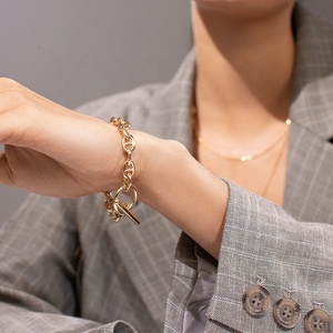 Pulseras de Acero Inoxidable Chapado en Oro de <span class=keywords><strong>14K</strong></span> con Cadena de Nariz de Cerdo y Cierre OT, Accesorios B192046 - Product Image 6