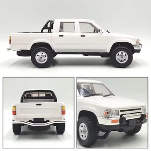 SJY-D64 Voiture RC 1:16 2.4G Électrique 4x4 en Métal, Jouet de Simulation, Camionnette de Conduite, Voiture de Drift et d'Escalade, Utilisation Intérieur-Extérieur - Product Image 3
