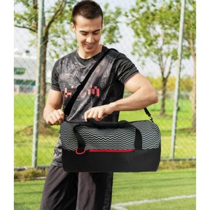 Bolsa Deportiva de Alta Calidad para Hombre, con Logotipo Personalizado, Impermeable, con Separación para Ropa Seca y Mojada, de Poliéster y Nailon, con Cierre, para Viajes y Gimnasio - Product Image 3
