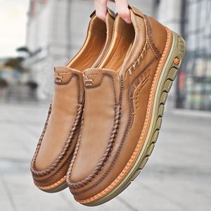 Chaussures habillées de bureau et de carrière pour hommes Hellosport, en cuir véritable, à lacets, antidérapantes, légères, tendance et abordables, vente en gros - Product Image 3