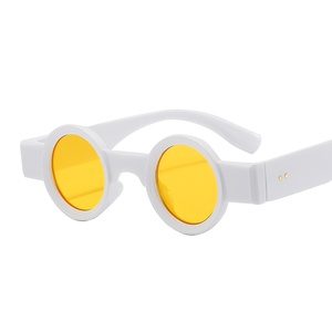 Offre Spéciale nouvelle Protection solaire <span class=keywords><strong>lunettes</strong></span> <span class=keywords><strong>de</strong></span> <span class=keywords><strong>soleil</strong></span> polarisées pour hommes et femmes classique approvisionnement d'usine <span class=keywords><strong>prix</strong></span> <span class=keywords><strong>de</strong></span> gros <span class=keywords><strong>lunettes</strong></span> <span class=keywords><strong>de</strong></span> <span class=keywords><strong>soleil</strong></span> en acétate - Product Image 2