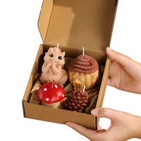 Handgemachtes Aromatherapie-Geschenk: Herbst-Winter-Atmosphäre Kleine Eichhörnchen-Kerze Tannenzapfen Weihnachtskerze Geschenkbox Souvenir