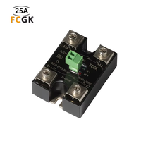 25A double sortie haute puissance 2 phases relais de moteur à semi-conducteurs SSR taille Miniature contrôle DC-AC scellé protéger caractéristique