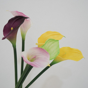 SN-H009 High Quality <strong>Calla</strong> <strong>Lily</strong> <strong>Artificial</strong> Flower <strong>Arrangement</strong> for Home Business Dining Table Wedding Landscape - Product Image 1