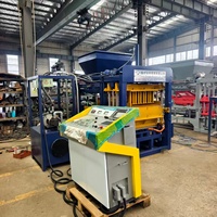 Machine à blocs de maçonnerie en béton QT4-15B pour une fabrication de briques efficace