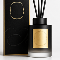 Diffuseur de parfum de luxe 200 ml avec bâtonnets, flacon en verre minimaliste, huile parfumée, emballage personnalisé, marque privée OEM, écologique