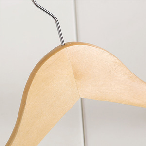 <span class=keywords><strong>Colgador</strong></span> de <span class=keywords><strong>madera</strong></span> P66 para supermercado, para hotel, perchas de <span class=keywords><strong>madera</strong></span> con Clip para ropa seca - Product Image 5