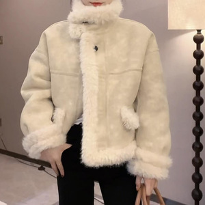 Haut de veste épais à manches longues en fourrure unie à col montant et boutonnage simple en couleur café <span class=keywords><strong>beige</strong></span> - Product Image 2