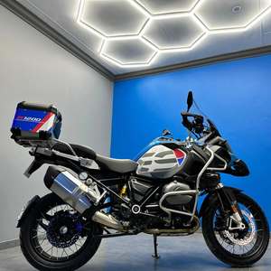 Lumière LED hexagonale pour <span class=keywords><strong>Garage</strong></span> et atelier bricolage assemblage détaillant lampe usine en gros personnalisé Zhongshan magasins automobiles - Product Image 4