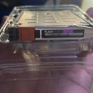 <b>Hard</b> <b>Drives</b> D3-2s12fxl-3200 005051740 Sas Ssd for Unity 300 400 500 600 Server Hdd Networking Storage D3-2s12fxl-3200 - Product Image 4