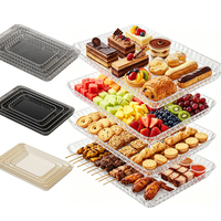 Plateaux de service rectangulaires de luxe en plastique empilables de 9/12/14/16 pouces pour la présentation de gâteaux et desserts lors de fêtes familiales et mariages