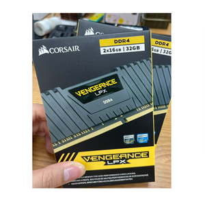 C Vengeance LPX 32GB (2x16GB) <span class=keywords><strong>DDR4</strong></span> 3200MHz <span class=keywords><strong>RAM</strong></span> CM4X16GC3200C12K2E - Product Image 1