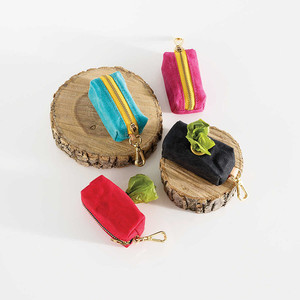 Distributeur de sacs à déjections pour animaux de compagnie en toile cirée 13x5cm, portable, pour le rangement des déchets canins, couleur bleue - Product Image 5