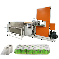 Scie à ruban pour rouleaux de papier toilette contrôlée par PLC pour le traitement des maxi-rouleaux de serviettes de cuisine