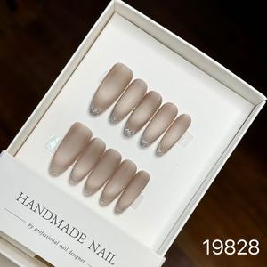 Presse <span class=keywords><strong>de</strong></span> luxe sur les <span class=keywords><strong>ongles</strong></span> populaires <span class=keywords><strong>faux</strong></span> <span class=keywords><strong>ongles</strong></span> artificiels faits à <span class=keywords><strong>la</strong></span> main <span class=keywords><strong>de</strong></span> luxe 3D <span class=keywords><strong>de</strong></span> haute qualité - Product Image 3