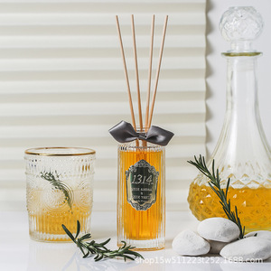 Heshes <b>Reed</b> <b>Diffuser</b> 135ml Agave Cocoa Scent Long Lasting Aroma Home Decorative Fragrance Cylinder Shape - Product Image 1