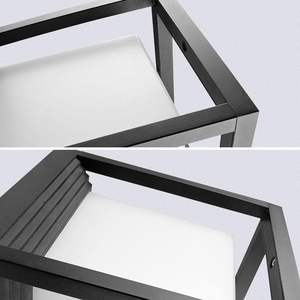 Lampe de poteau LED extérieure étanche au design moderne et épuré, avec culot E27, lumière blanc chaud, IP55, vente en gros - Product Image 2