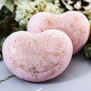 Jabón Removedor de Melasma Peach <span class=keywords><strong>Meitu</strong></span> Black Meixin para el Cuidado Íntimo Femenino, Cuidado Suave de Axilas, Jabón Sólido Herbal Hecho a Mano para Todo Tipo de Piel - Product Image 1