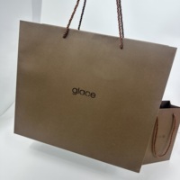 Ensemble d'emballages personnalisés de luxe avec logo, boîte magnétique pour cartes-cadeaux et sacs shopping en papier pour vêtements