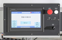 Centre de perçage et de fraisage de panneaux de porte CNC à 6 axes certifié CE avec double axe X/Y et 45° °   Axe angulaire - Longueur maximale 3080 mm, épaisseur 70 mm
