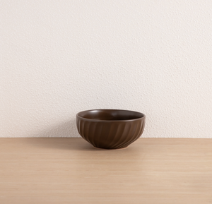 Wholesale Custom <b>Chocolate</b> color Ribbed Ceramic Tableware, Matte Stoneware Dinner Set, Free Design & Custom Logo Available - Product Image 4