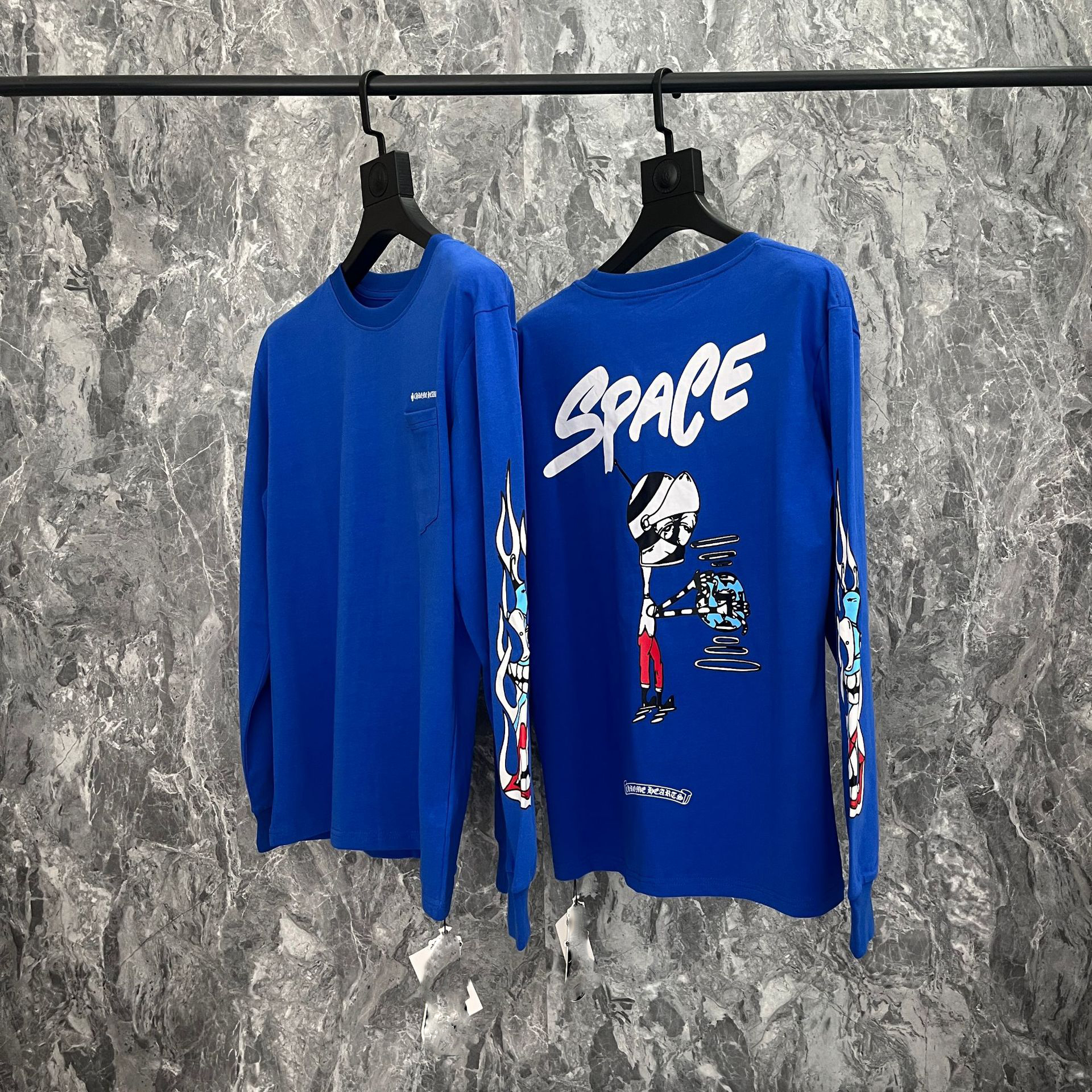 Bleu foncé
