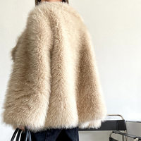 Manteau Tendance en Fausse Fourrure Shaggy pour Femme, Veste Chaude et Épaisse en Peluche pour l'Hiver, Col Élégant, Longue Fourrure Moelleuse, 100% Polyester, Vêtement d'Extérieur