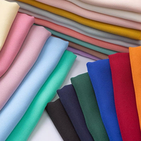 Tissu en polyester mousseline froissée effet crêpe, vente en gros d'usine