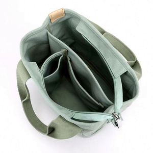 Bolso de Hombro Tipo Bandolera de Nylon, Ecológico, Mini, Elegante y Duradero, con Cierre y Correa Única, para Mujer, Diseño Personalizado de Fábrica BSCI - Product Image 6