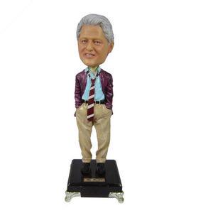 Mould in stock-figuras de cabezas de bobble de resina del Presidente americano, cuerpos de muñecas - Product Image 1