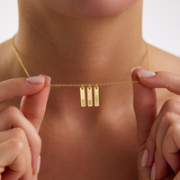 Collier personnalisé CYNYA en acier inoxydable 316L plaqué or 18 carats avec plusieurs barres verticales, gravure de nom personnalisée