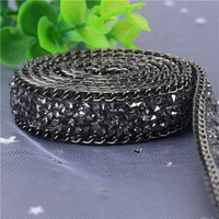 Fantaisie Cristal Strass Double Point Strass Avec Chaîne En Métal Bande Noir Diamant Garniture Décoratif